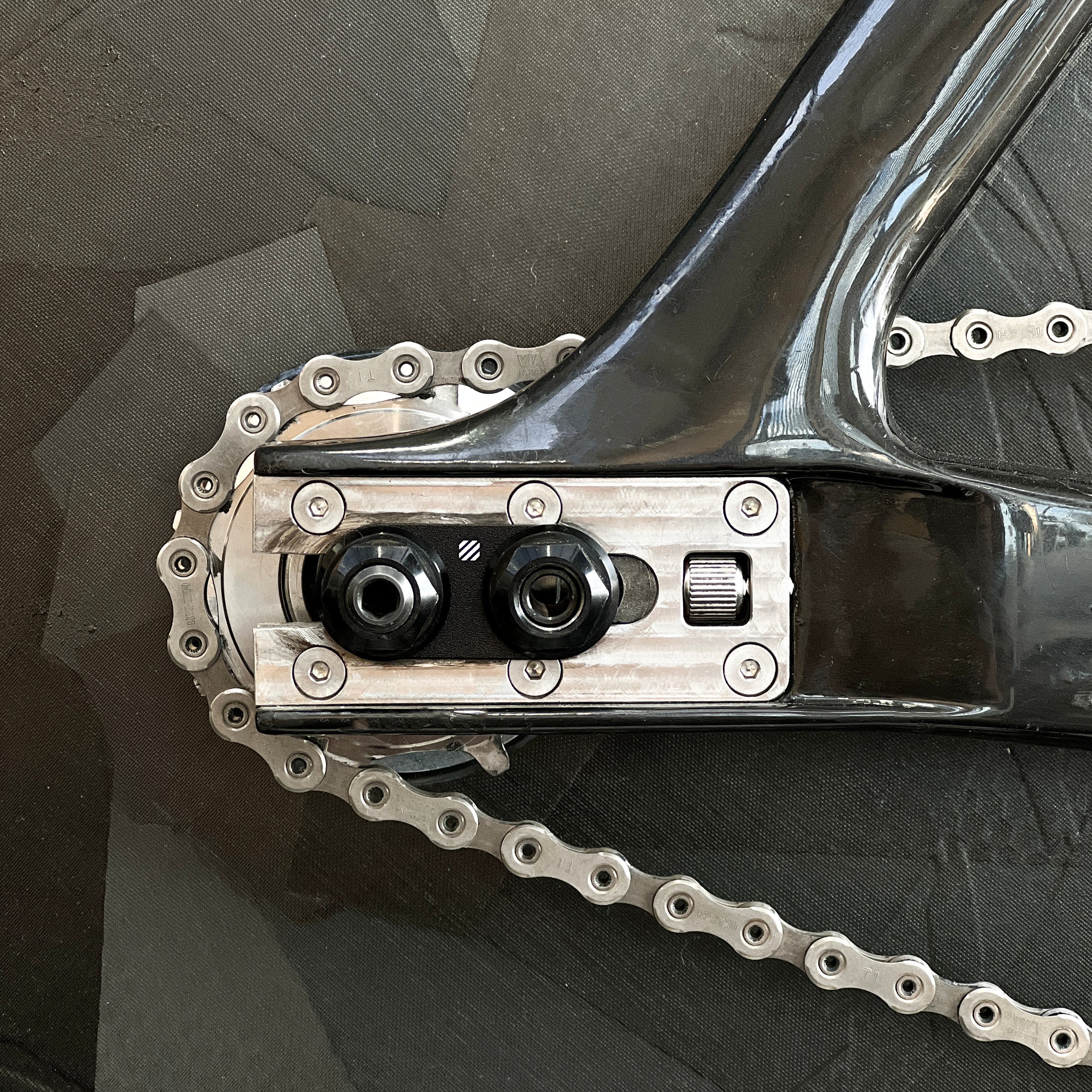 Axle Lock - Image 5